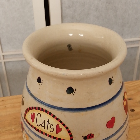 Marshall Pottery Inc. Croc - Picture 2 of 5